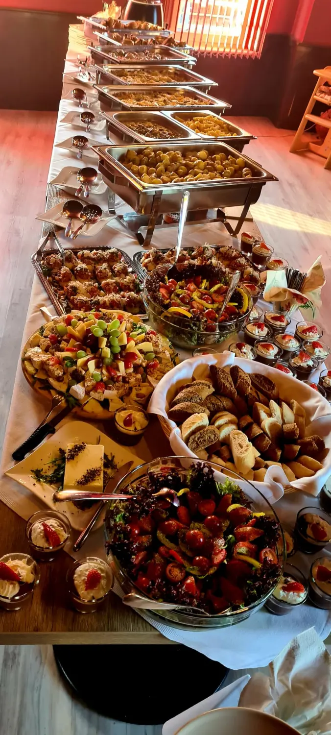 Strike Bowling & Bar – Food Catering